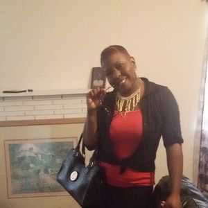 Meet your Posher, Marie